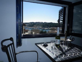 Holiday Sea View Apartment Milna